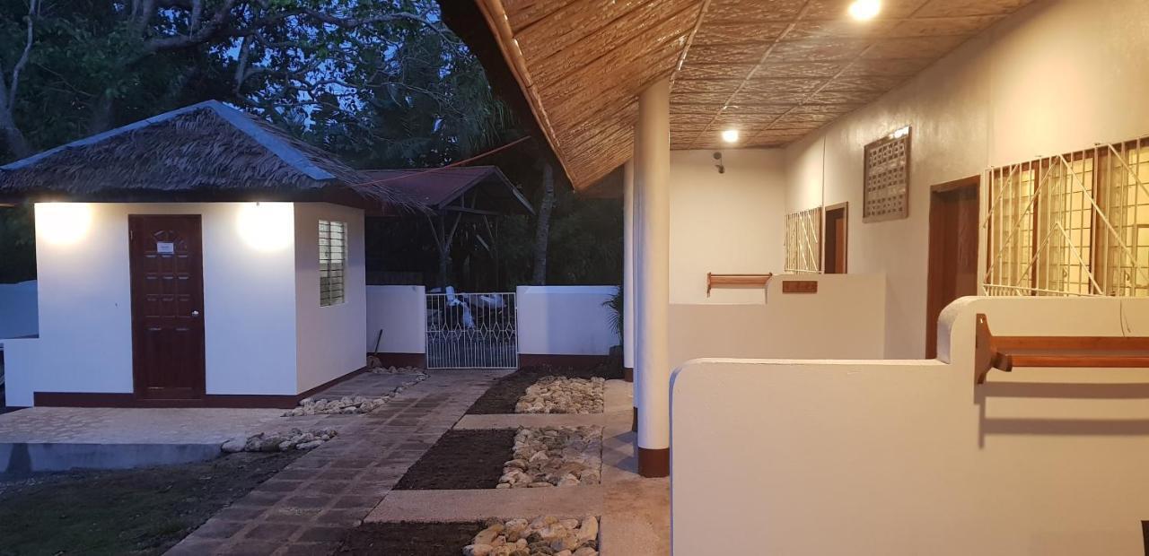 Divers Lodge Moalboal Zewnętrze zdjęcie